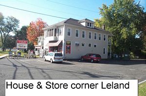gal/Historic District Photo Tour - 2004/tn_Dcp_1317.jpg